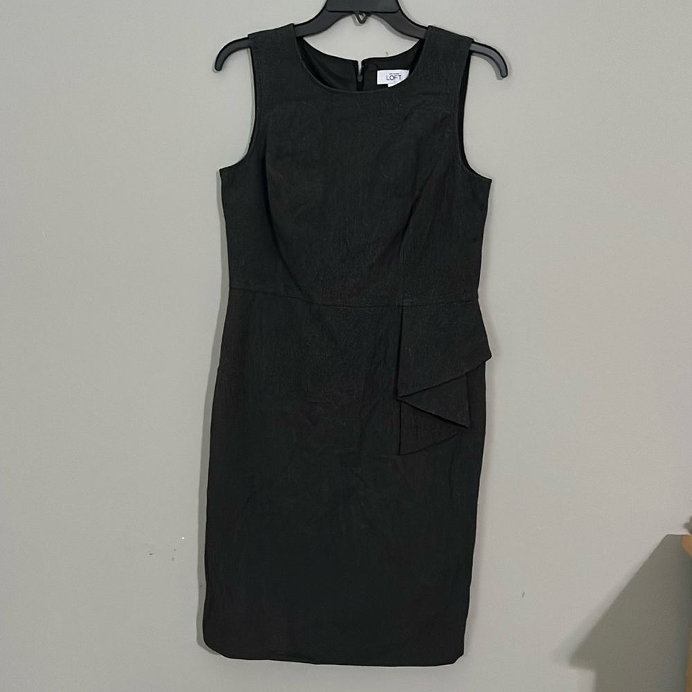 Ann Taylor LOFT Business casual dress with ruffle